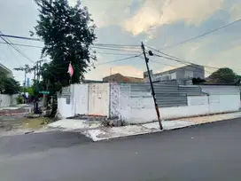 kavling plus bangunan tengah kota area jl kutai