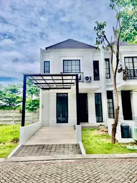 JUAL SEWA RUMAH OAKWOOD PARK CITRALAND 2 KT BARU MODERN DEKAT PASAR