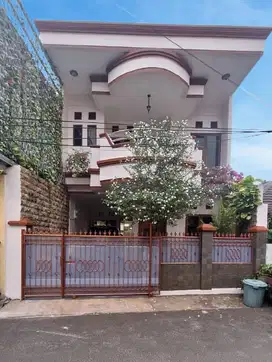 Rumah 2,5 Lantai Jl. Radio Dalam Kebayoran Baru Jaksel