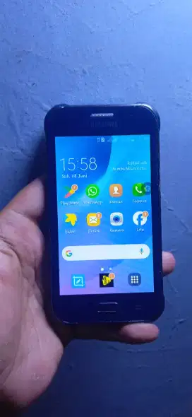 Samsung j 1 ace