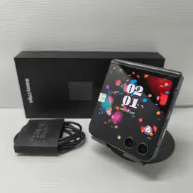 KONDISI PERFECT! SAMSUNG GALAXY Z FLIP 5 512GB GRAPHITE  NO MINUS FULL