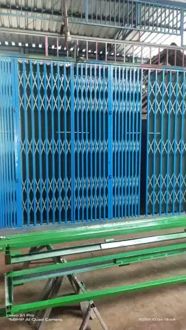 Pintu harmonika
