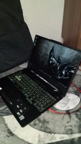 Asus TUf FX 506LHB, Core i5 10300H ,Ram 16 gb , SSD 512,GTX 1650 .
