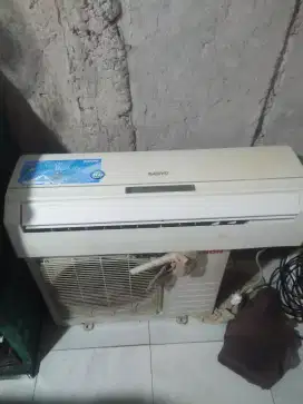 Ac 1/2 pk ,melayani bongkar pasang