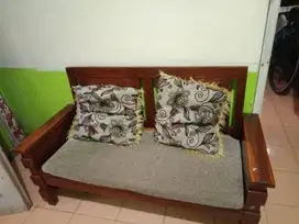 Kursi Kayu Set (Tanpa Meja)