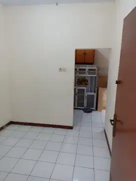 Kontrakan Nyaman dan Asri Kemanggisan Kebon Jeruk