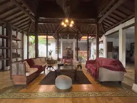 Dijual dibawah harga pasar Rumah cantik di Rempoa