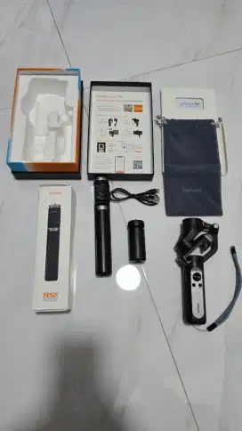 Hohem isteady V2