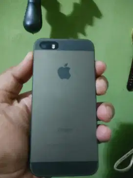 Iphone SE 64GB cod solo jogja