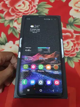 Samsung S10 plus