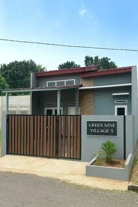 Ada rumah modern sedang promo