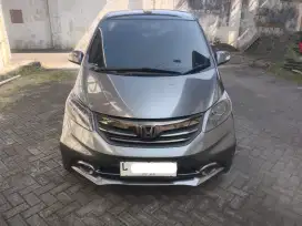 Honda Freed E PSD 1.5 A/T 2013 Promo DP 15 JT