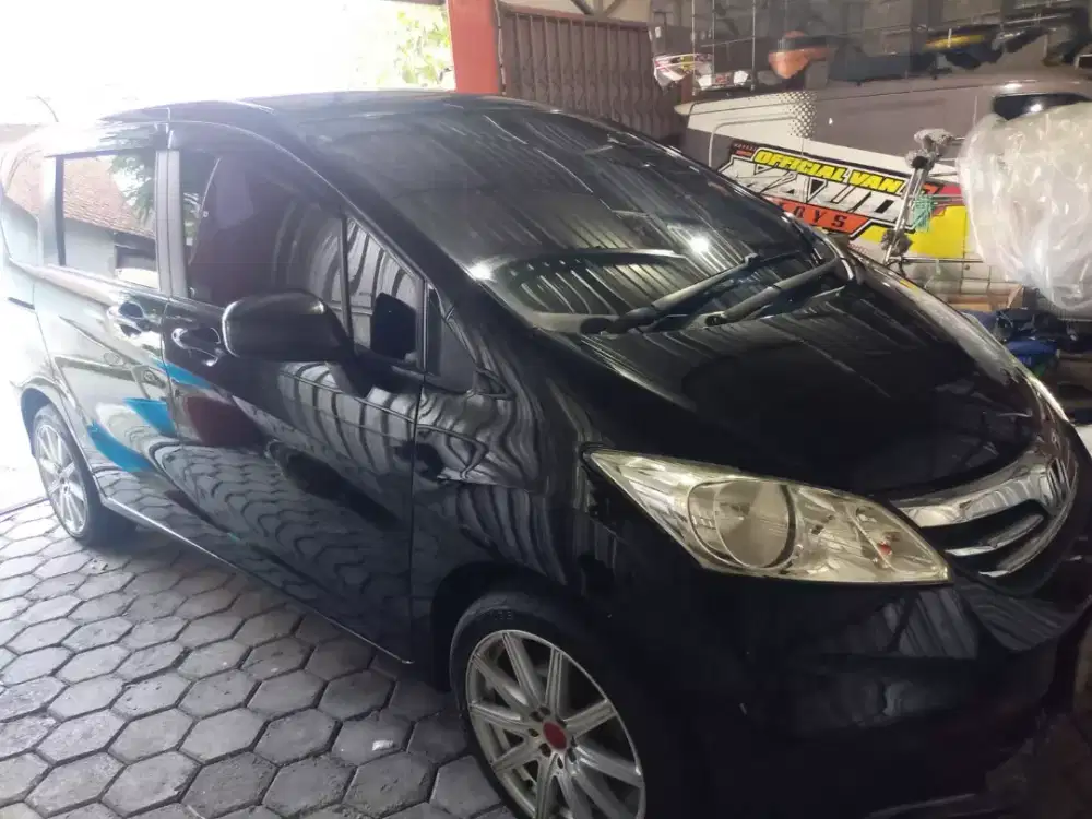 Salon mobil panggilan