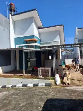 Disewakan rumah di Perumahan Cimahi City View dengan halaman luas