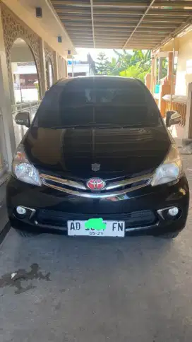 Mobil keluarga istimewa