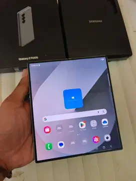 Samsung Z Fold 6 Ram 12/512 Full Set Garansi Resmi