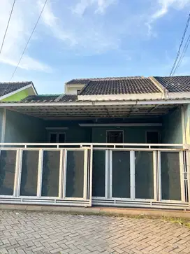 Di jual rumah cluster blok kk luas 72m