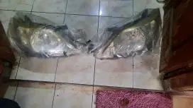 Head Lamp Kijang Innova tahun 2011-2013