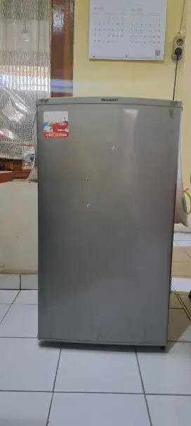Kulkas 1 pintu Sharp