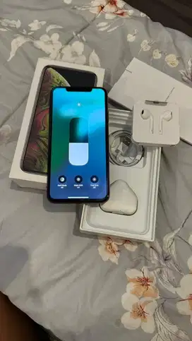 Dijual Iphone Xsmax 256GB Grey Terdaftar Lengkap