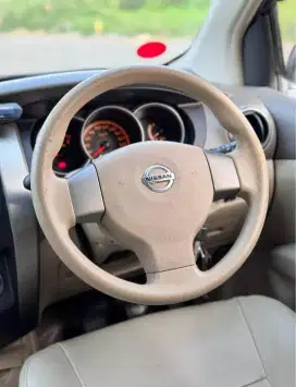 Grand Livina 1.5 2010 XV Manual