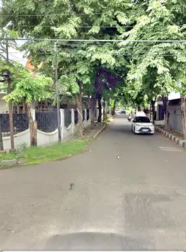 MURAH KOMERSIAL Nol Jalan Dharmahusada Indah