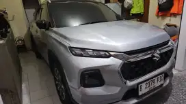 Over kredit Grand vitara GLX AT 2 tone  2025