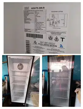 Dijual showcase RSA second like new