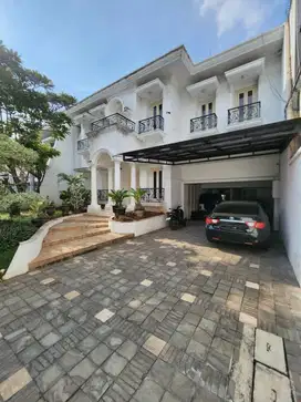 LEBAK BULUS - [FOR SALE]: ZONA PERKANTORAN, LOKASI SANGAT STRATEGIS