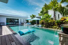 STYLISH 3-BEDROOM VILLA CLOSE TO BERAWA BEACH