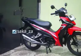 ( Baru 6 Bulan ) Honda Revo X 2024 , revo 2024 , km 7 ribu