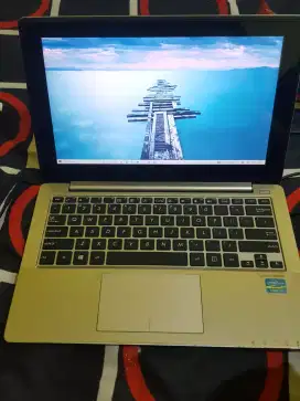 Notebook asus 12 inc, S200E ,touchreen,core i3 gen 3,mmory 4 gb hd 500