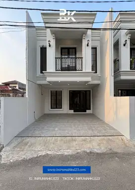 JUAL RUMAH 2 LANTAI AKSES 2 MOBIL DI JAGAKARSA JAKSEL