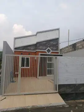 Rumah Siap Huni Lokasi Wage Taman Sidoarjo