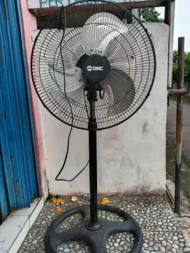 Dijual kipas angin masih normal kenceng angin nya