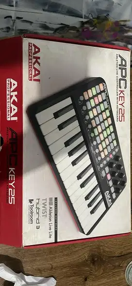 AKAI PROFESSIONAL APC KEY25