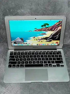Macbook Air 11inch (2014) Mulus