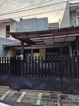 DIJUAL RUMAH STANDARD GADING ELOK UKU 6X15 STRATEGIS JL 2 MOBIL