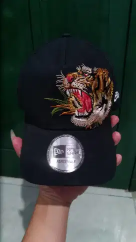 TOPI NEW ERA SUKAJAN TIGER