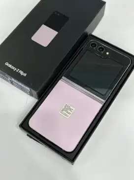 Samsung Z Flip 5 512gb Sein
Warna lavender