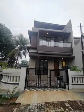 Dijual rumah baru 2 lt di Villa Melati Mas lt.145m