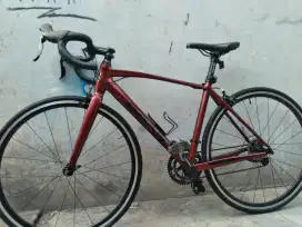 Roadbike genio aerio R1