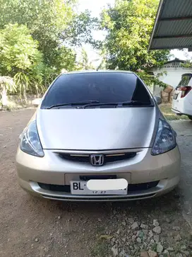 Dijual Cepat Mobil Jazz 2005