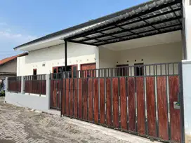 DIJUAL RUMAH SIAP HUNI 800Jt DI GODEAN, LOKASI STRATEGIS