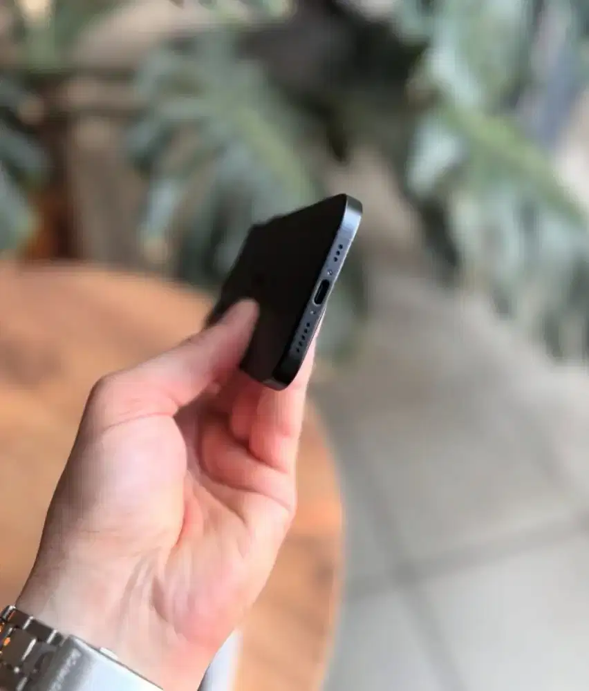 PROMO KREDIT IPHONE DP 0% SYART CUMA KTP SJA WA JA P LAH  KALO MINAT