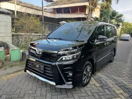 Toyota Voxy 2.0 Bensin Automatic/At 2020 Kondisi Super Istimewa
