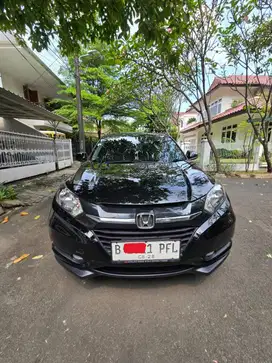 Honda HRV S Warna Hitam Automatic 2018