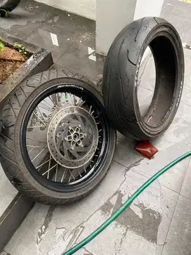 Ban dan pelek bekas r17