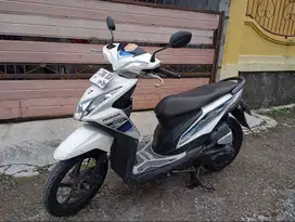 Jual Honda Beat FI 2014 - Mesin Sehat - Surat Komplit - Harga Nego