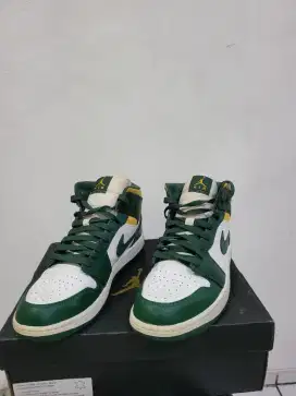 Sepatu nike air jordan 1 mid